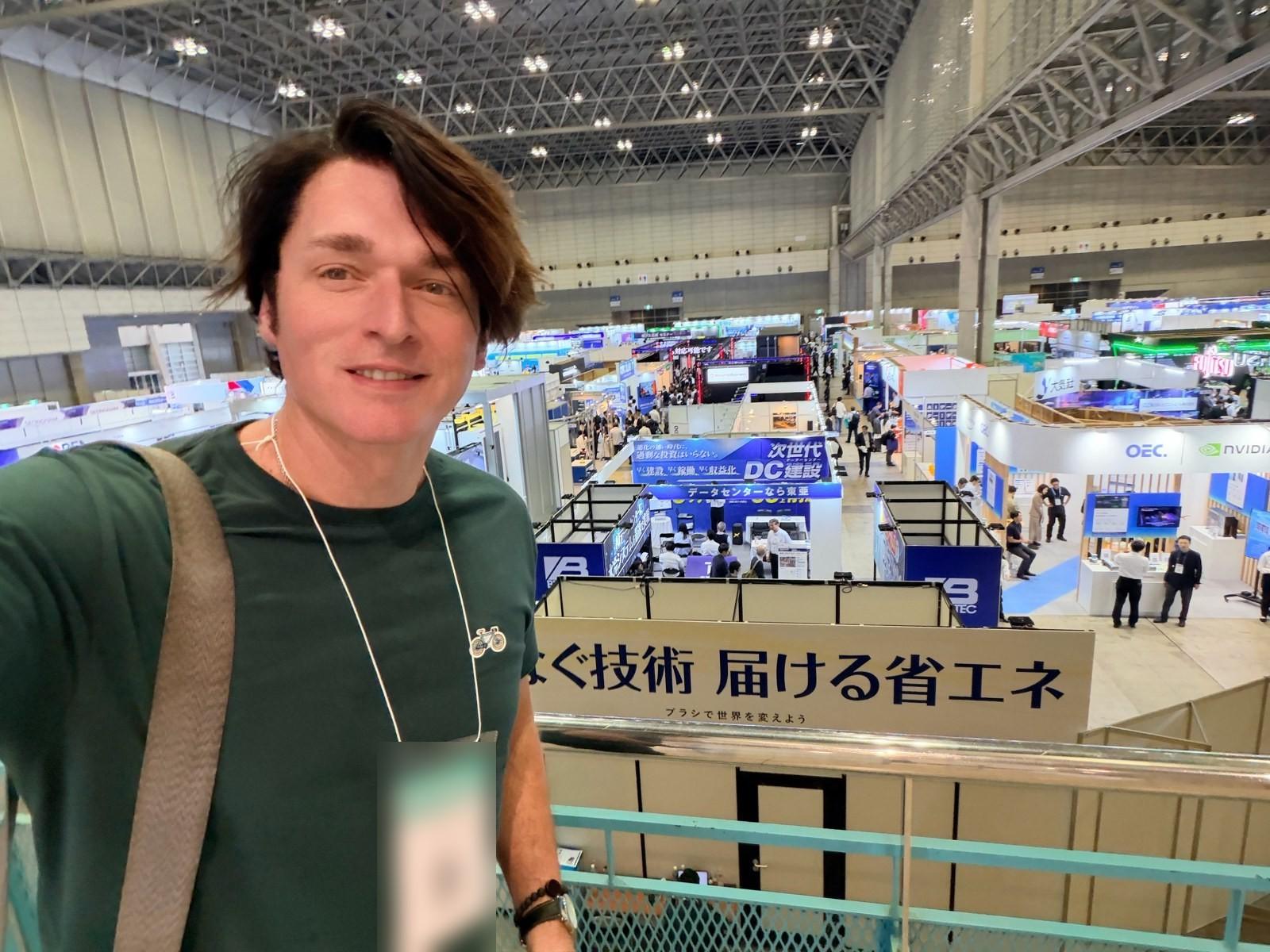 Rod Doyle of The TESS Group wearing a lanyard at Japan IT Week, Makuhari Messe